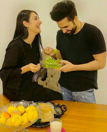 Beautiful Couple..💖
sarahkhan falakshabir