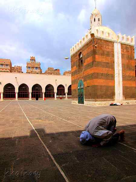 Sana'a great Mosque _Yemen،،One of the oldest Mosques in one of the oldest cities-great Mosque Sana'a city Yemen💕💕