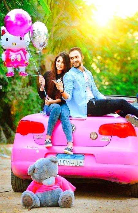 .❣جا کے سمندر کے کنارے تم❣
⚘اپنے ہاتھوں میں پانی اٹھا لینا⚘
❣جتنا تم اٹھا لو وہ تمہاری چاہت❣
⚘اور جو نہ اٹھا سکو وہ میری محبت⚘