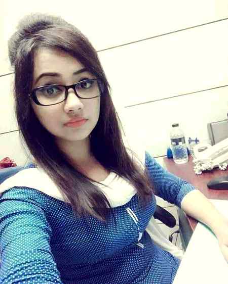 Mily  ho  tum humko  baary  naseebon  sy  churya  hai  tumko  qismat  ki  lakiron  sy❤👌