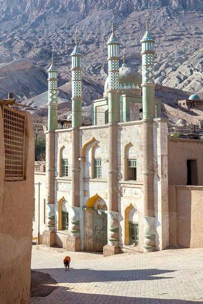 Islamic Minaret in the village of toyuq, Xinjiang China💕💕