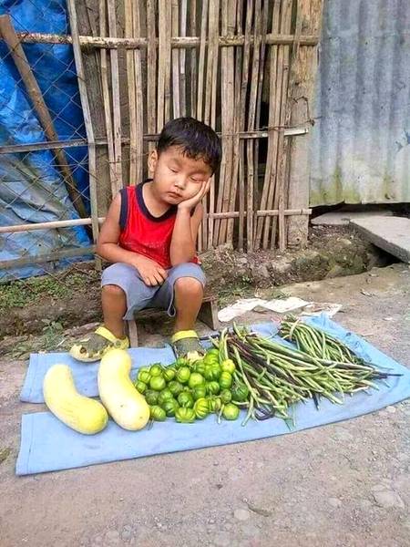 so cute 
choty sy kndhon py barri zimadari