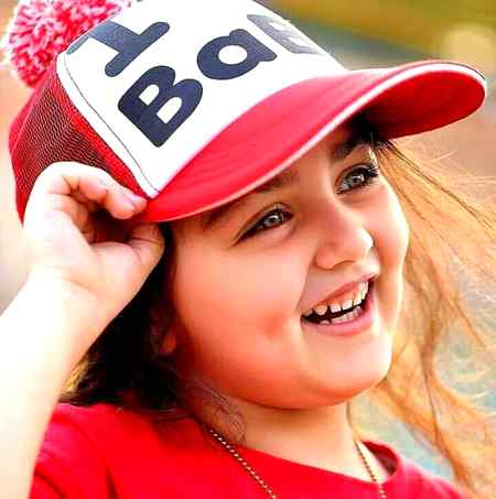 جس دن مجھے کھو دو گے
مسکراتے مسکراتے بھی رو دو گے
Cute ❤️ like