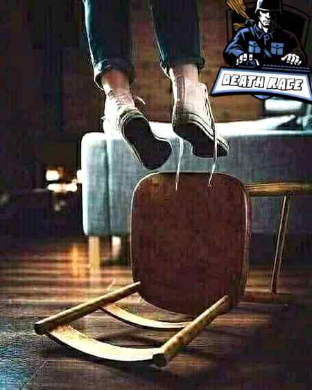 بوڑھے ماں باپ بڑا ڈرتے ہیں ان بچوں سے

یہ نئی نسل ہے یار ، پنکھے سے لٹک جاتی ہے.