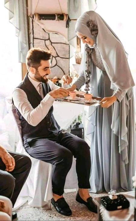 ", دو وقت کی روٹی میں کما لوں گا ,"
 تین وقت کی چائے_____تم بنا دینا.۔!