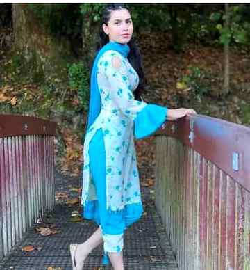 Simran kour