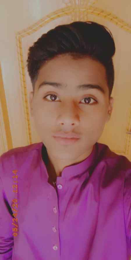 میں چاہتا تو کب
کا اسے منا لیتا
مگر وہ روٹھا نہیں
تھا بدل گیا تھا
❤❤