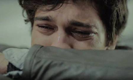 محبت میں اجڑے لوگ-یقین کیجیے🔥

کم سوتے ہیں زیادہ روتے ہیں...💔💔💔
