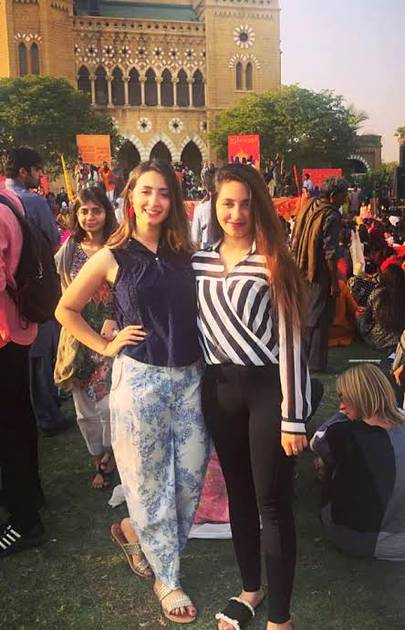 Komal Aziz with her sis...