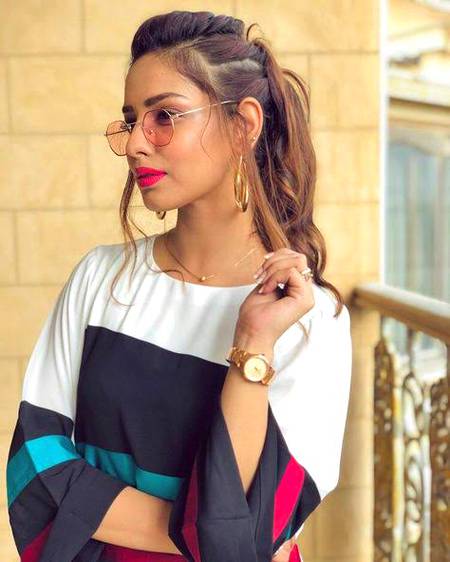 Sukaina khan
