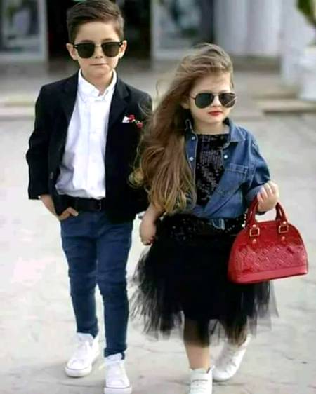 ایک تیرا کپ ایک میرا کپ.    اور ہلکی پُھلکی گَپ شَپ. 😇😇