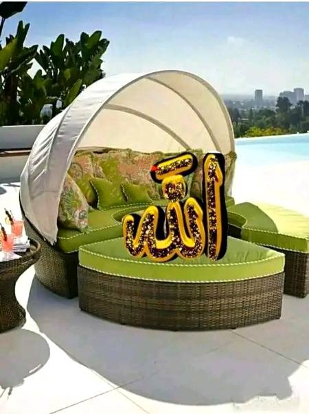 اللہ تعالیٰ نے  رزق کا وعدہ سب سے کیا ہوا ہے
لیکن بخشش کا وعدہ  کسی سے نہیں کیا
پھر کیوں لوگ
رزق کے لئے پریشان ہیں
اور مغفرت کے لئے بے فکر ہے

سوچئے گا ضرور