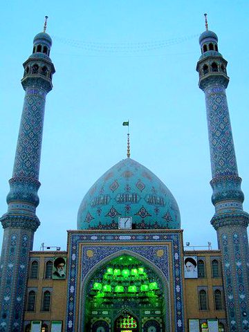 Beautiful Mosque lran 😍