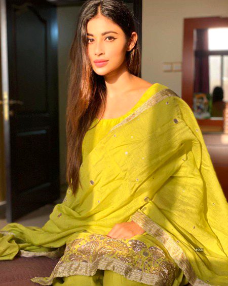 Mouni Roy