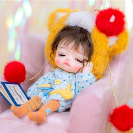 ﺑﻌﺪ ﺁﺫﺍﻥ ﺍﭘﻨﮯ ﺑﯿﭩﮯ ﮐﮯ ﮐﺎﻥ ﻣﯿﮟ
ﺗﺎﻋﻤﺮ ﮐﺴﯽ ﺳﮯ ﺩﻝ ﻧﮧ ﻟﮕﺎﻧﮯ ﮐﺎ ﺑﻮﻟﻮﮞ ﮔﺎ