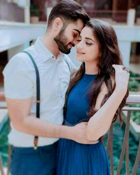 Izzat Dil main honi chahiye
Alfaaz main nahi ❤
Narazgi lafzon main honi chahiye
Dil main nahi..❤