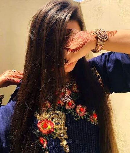 نفرت کرنے والے بھی ہونے چاہیے زندگی میں
😚😚
اب ہر کوئی پیار کرے گا تو نظر لگ جاے گی نہ
🙈🙈