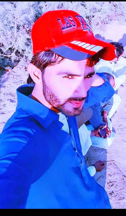 Namazi Bande Ke Chehre Main Noor Hota Hy Jese Ke Humy Dekh Lo 5 waqat namaz ALLAHDULILLAH  prta hu ❤❤❤Chehre pe Noor Dekho ❤❤❤🌹🌹