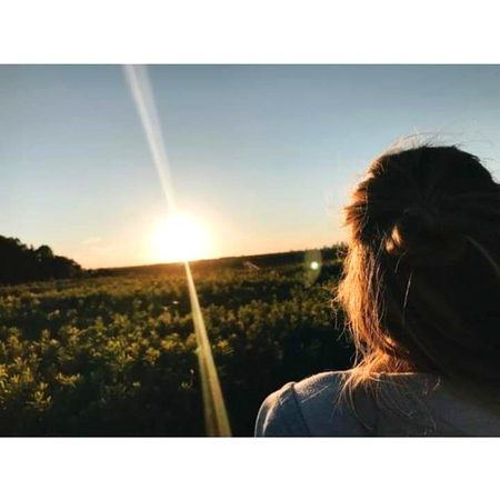 ہم سے _ بات  کیجیے.🍀🌸
 ہمارے آخری دن ہیں"!❤