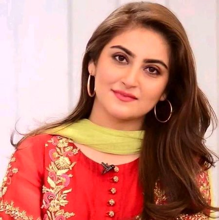 سب کہتے ہیں خوش ہوں میں
میرا دکھاوا بھی کمال ہے صاحب 💯🌚