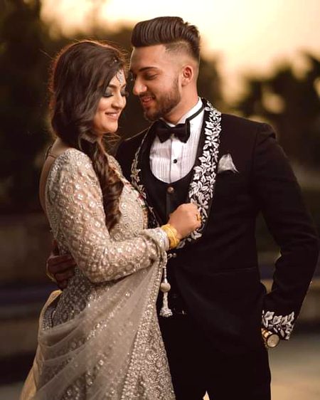 ایک بار الجھنا ہے تُم سے 👩❤️👨
بہت کچھ سلجھانے کے لیے