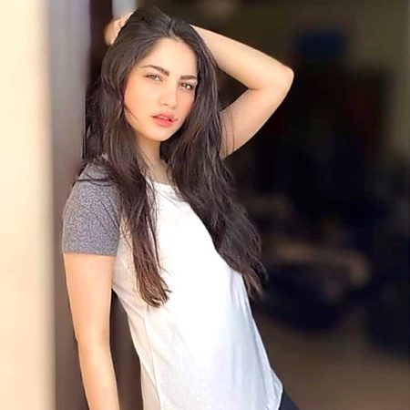 Neelum muneer..