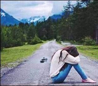 --/👑
بے وفاؤں کو مارا نہیں جاتا 🖤
بے وفاوں کو پچھتاوے کی زندگی🥀
دے کر چھوڑ دیا جاتا ہے۔🔥