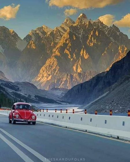 Hunza valley😍...