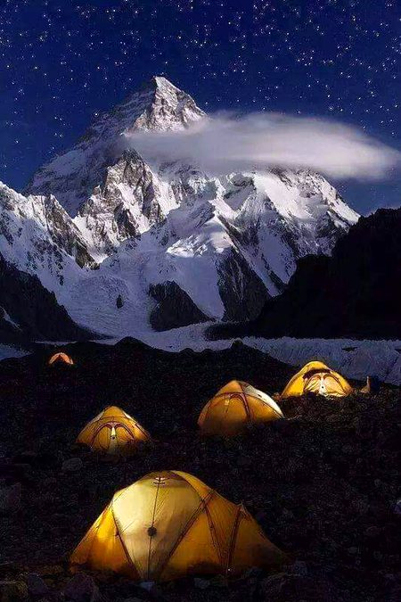 King of mountain k2 peak karakuram pakistan