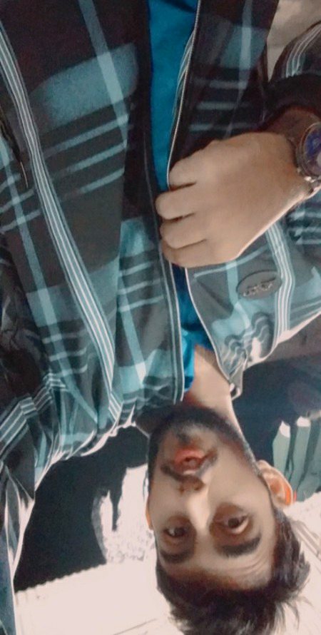 Suno suno suno..Apeel baraye chanda.. 🤭🤭Ye new upper muje lena h sb chanda jama krwao🤫🙈