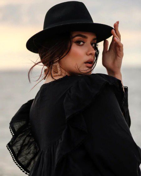 Beautiful People image