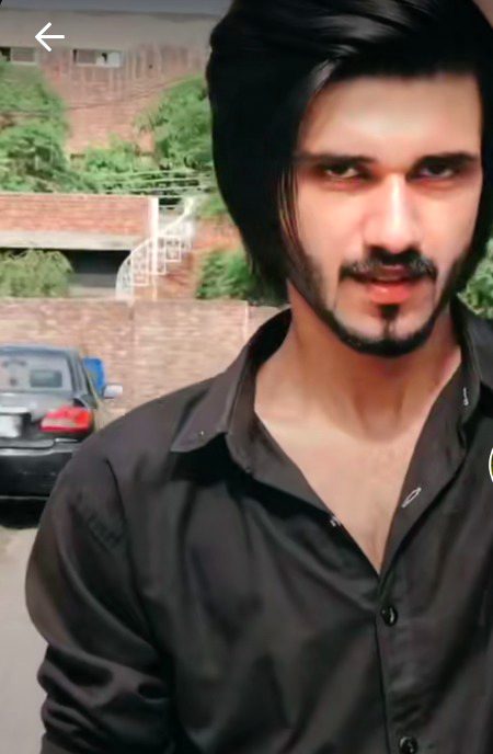 tojhe tojh. se tor lo.😘
Tojhe.khod men jor.lo💑
Jo bhu.sanse men lo.onhe tre sang bahro❤