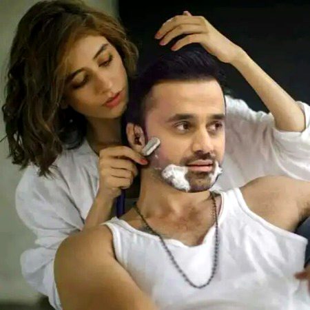 Waseem Badami in unusual places!