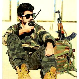 رکھتا ہوں یقین خدا پر سہارا کسی کا لیتا نہیں ہوں✌💯🔥🔥
غیرت آنکھوں میں غصہ دماغ میں اور شرافت خون میں_ہے....🔥,,

Prince💯🐣🐥❤️