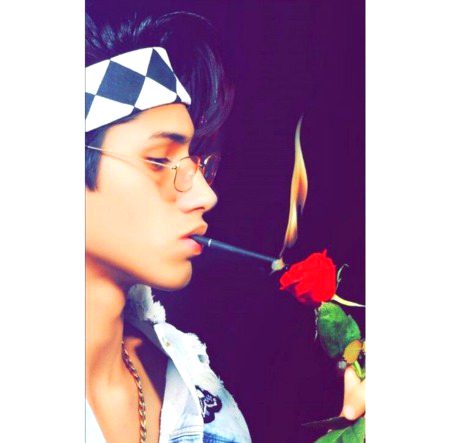 "- Me mur jaon to mera dil nikaal kar Usy de aana :)  "- me nahi chahta Mere murne ke baad Wo khelna choorde 💔 ;)