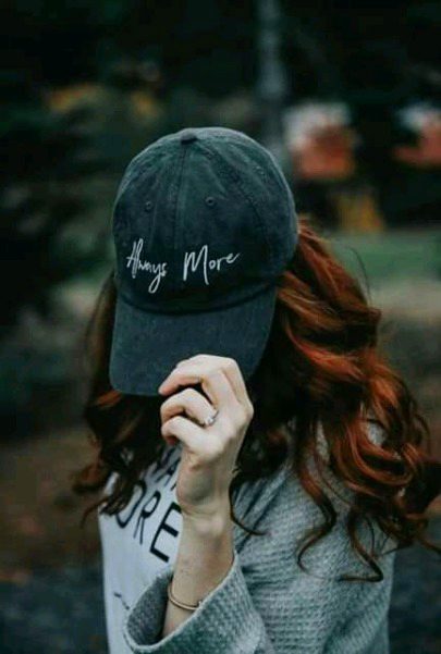 سب کے مطابق ہو جاؤ

مطلب____

میں بھی منافق ہو جاؤ