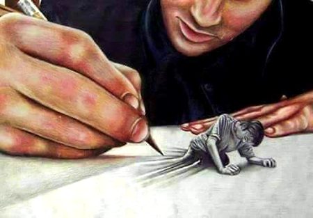 میں وہ تصویر ہوں جس کو مصّور

ادھورا چھوڑ کر خود رو پڑا ہے__🔥