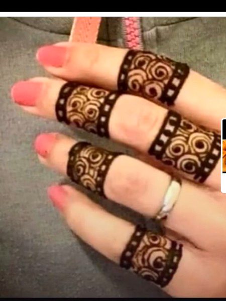 Mehndiii fingers design... πππ