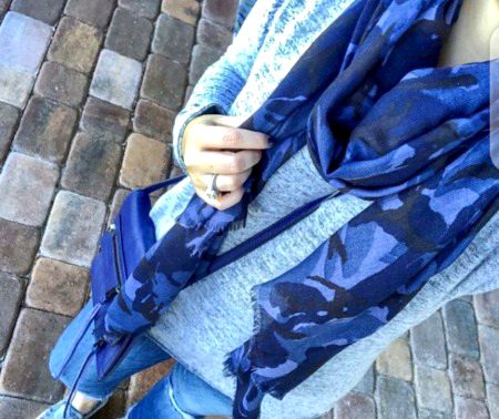 Jab Gharz hui tab Piyaar kia, Jab Waqt Mila tab Yaad kia,
Ab aur Haqeeqat Kia Likhon, Is Door Ke Mukhlis Logon Ki..?💓💓