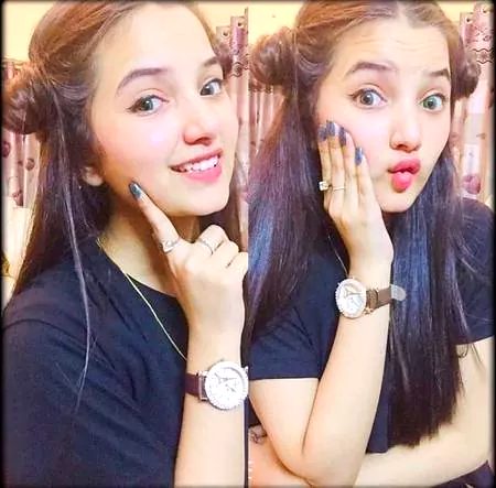 کبھی کبھی بہت دل کرتا ہے 
😘😘
اپنے جیسا کیوٹ انسان دیکھوں
☺☺☺

کیا کوئی ہے مجھ جیسا
😉😉
