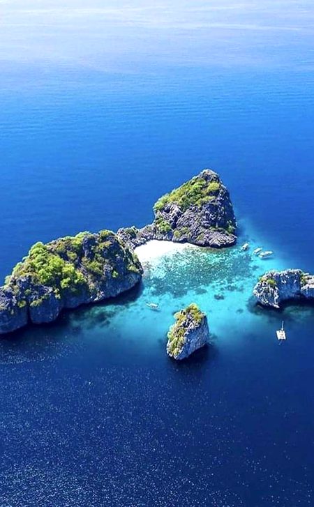 The AMAZING Maya Bay Beach Thailand. Any memories ?