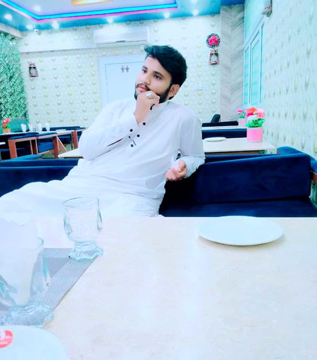 دونوں نے فکر کرنی چھوڑ دی!!!
اس نے میری💔
اور میں نے اپنی💔
