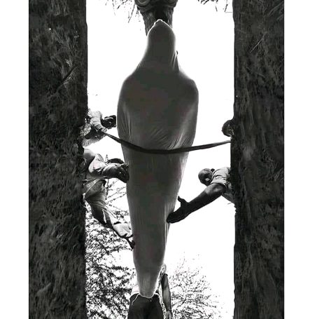 ہاۓ وہ رات بھی کیا رات ہوگی 👌
تمہارے غم لے کر رب سے جب ملاقات ہوگی 💔🤲