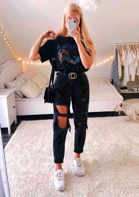 "-))Meri Ex Meri Duniya Thi<3 🌍Or Aap ko to pata Hex" 😉 Duniya Kaisi Hex =))🐒❤
<3 MoRnııG-°┼┼•💚