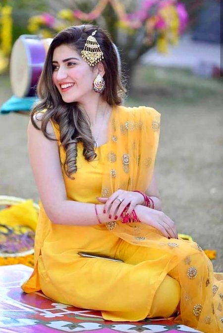 قتل عشاق کیا کھیل سمجھ کر تونے
ابھی باقی ہے لڑکپن کا زمانہ تیرا