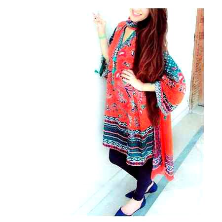 بدل دیا ہم نے ناراض ہونے کا طریقہ😋 روٹھنے کی بجائے اب ذرا سا مسکرا دیتے ہیں -☺☺