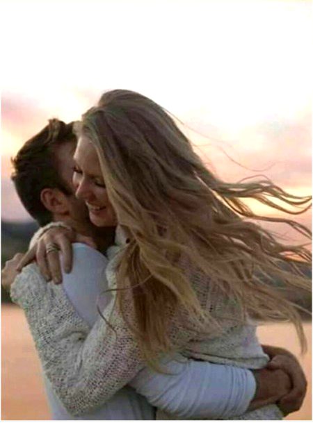 مجھ سے کہتی ہے تیرے ساتھ رہونگی فرازؔ بہت پیار کرتی ہے مجھ سے اداسی میری۔