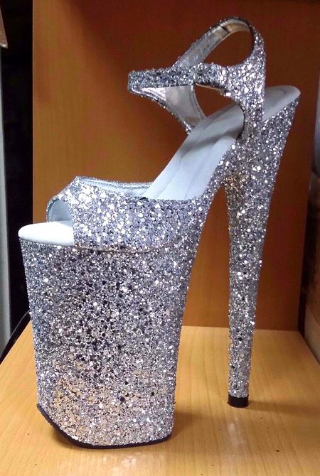 High HEals 😜😜😜nYcc Naaa😮😮