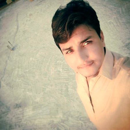 کئی بار زندگی میں وہاں سے مُڑنا پڑتا ہے جہاں سے آپ مُڑنا نہیں چاہتے اور یہی زندگی ہے.....!!