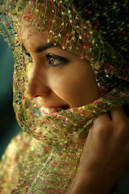 حسرتوں میں ڈوبے نومبر الوداع،
زندہ رہے تو پھر دیکھیں گے تیرے عروج کا موسم